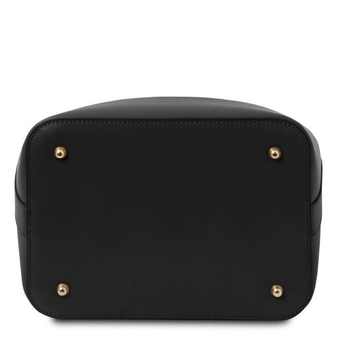 Vittoria - Leather bucket bag